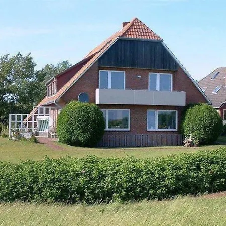 Netti Im Haus Balteringe, * 발트룸